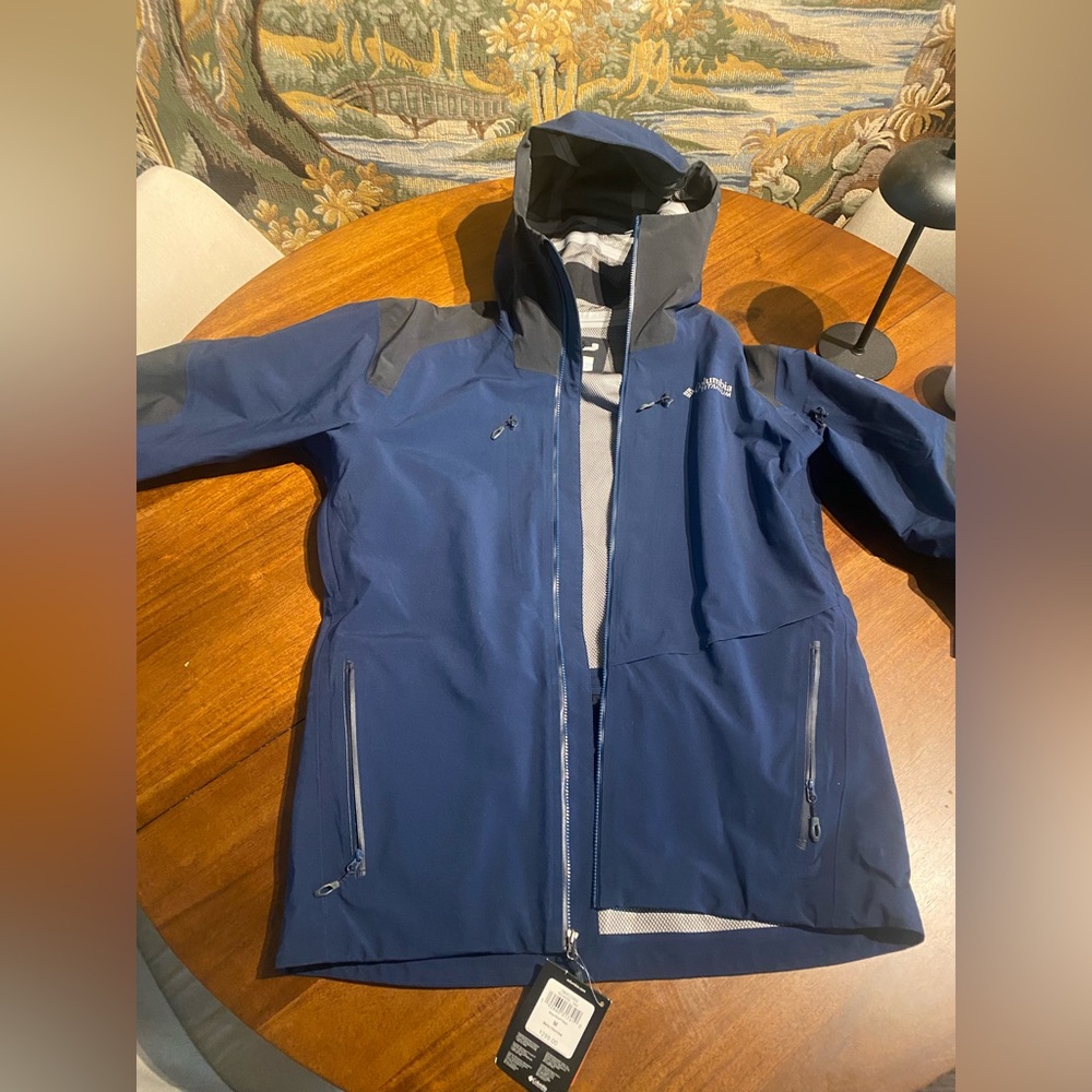 Columbia Titanium Men’s Snow Rival™ Shell Jacket - Medium [brand new]